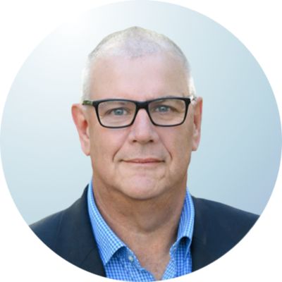 headshot of  Stefan Lambert